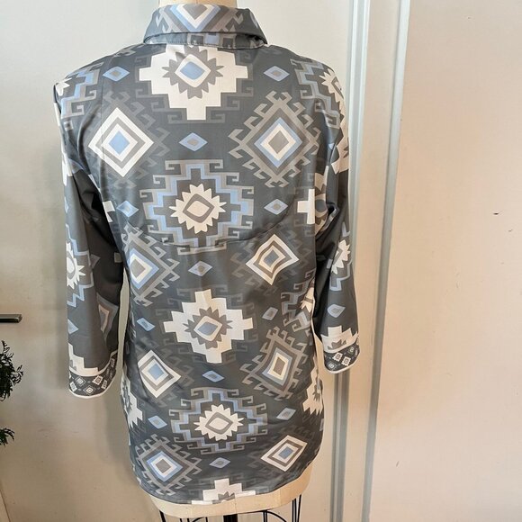 GRETCHEN SCOTT Aztec Print Top with Stretch Size Small - Picture 3 of 7